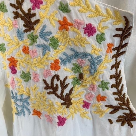 Glam Vintage Soul sz S White Embroidered Multicolour Long Line Women’s Tunic Top - Picture 3 of 9